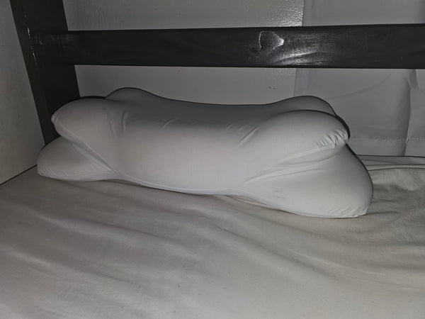 Luis, 28